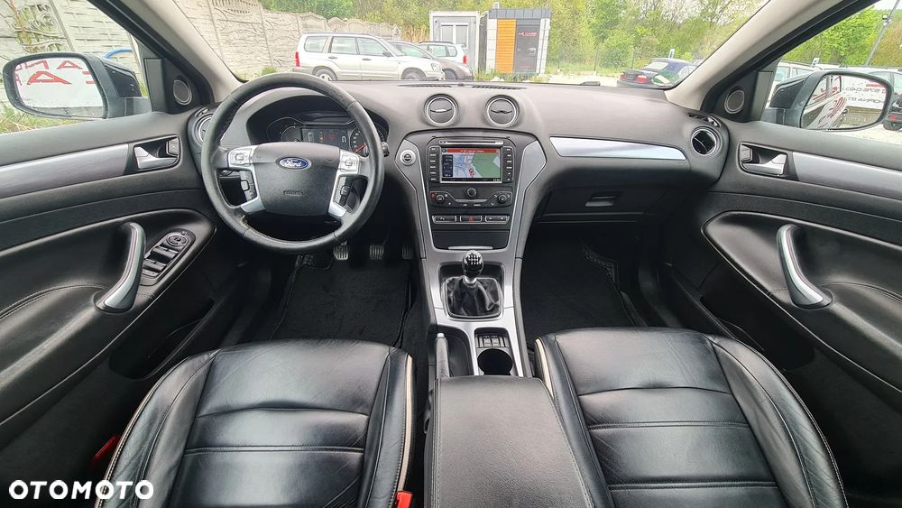 Ford Mondeo 2.0 TDCI Business Edition - 24