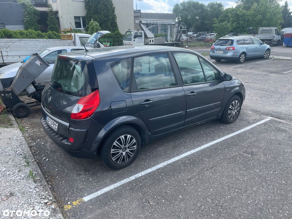 Renault Scenic - 3
