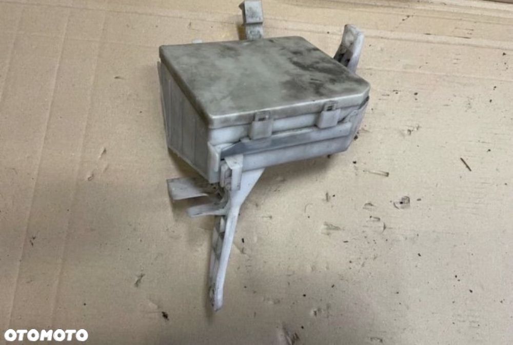 284B7AX615 moduł komfortu skrzynka bsi Nissan Micra k12 - 5