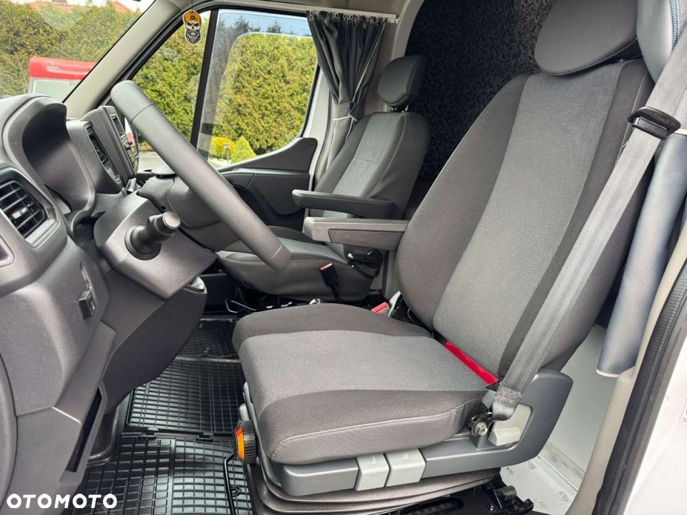 Renault Master Sypialka 2osobowa 3x podnoszona plandeka - 26