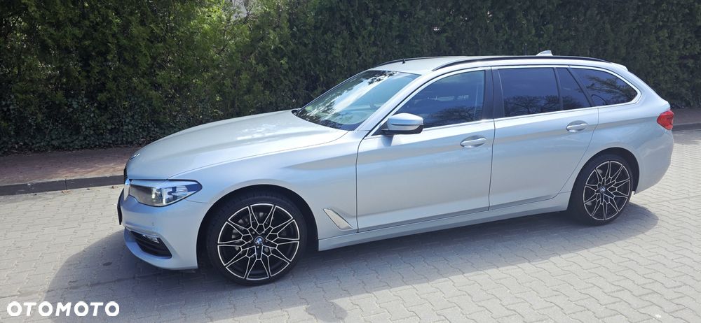 BMW Seria 5 520d M Sport Edition - 14