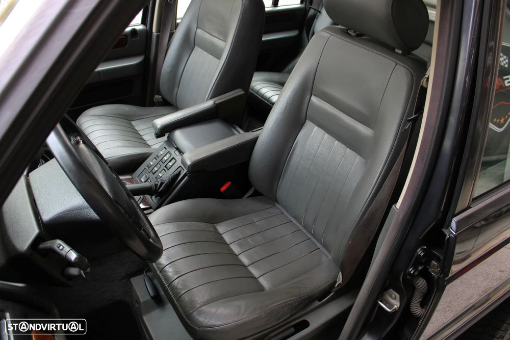 Land Rover Range Rover - 23