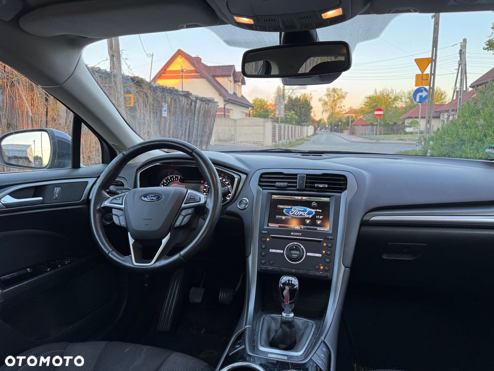 Ford Mondeo 2.0 TDCi STart-Stopp Titanium - 11