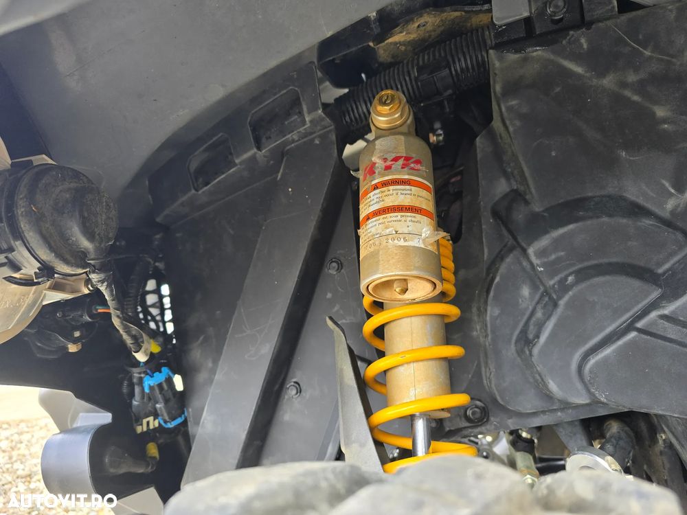 Can-Am Outlander Max - 12