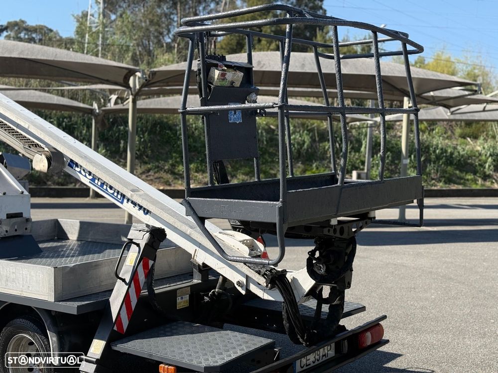 Nissan Cabstar 3.0 TD 35.13 L/1 - 11