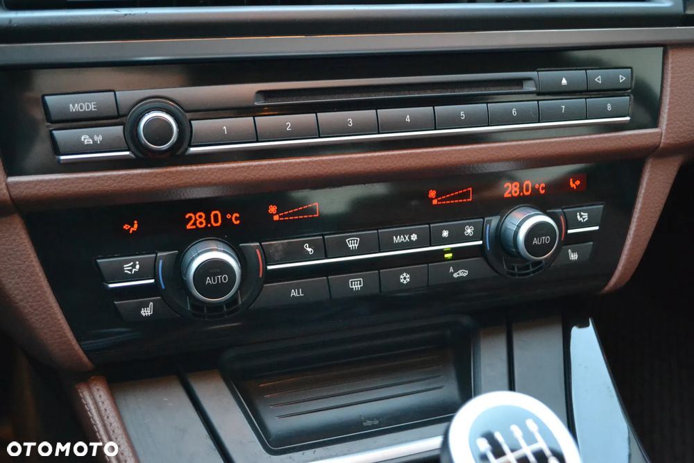 BMW Seria 5 - 23