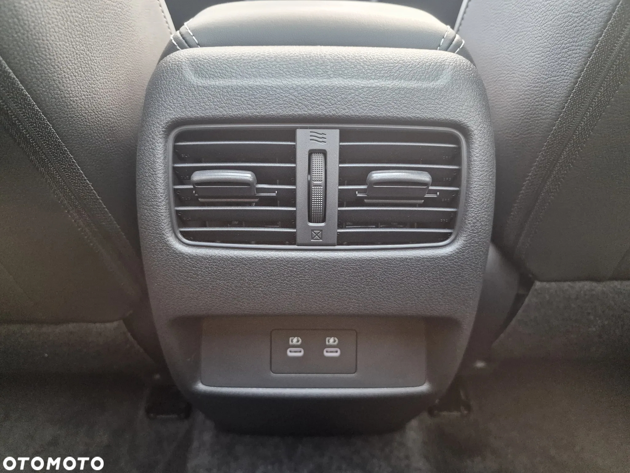 Nissan Qashqai 1.3 DIG-T mHEV N-Connecta Xtronic - 18