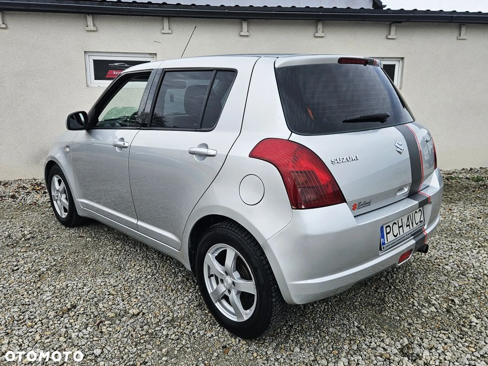 Suzuki Swift - 3