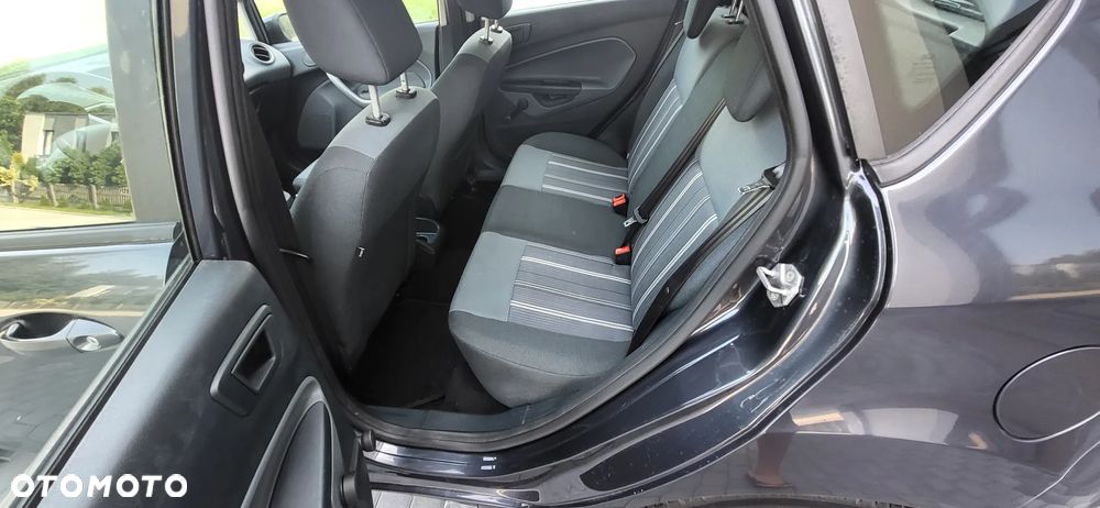 Ford Fiesta 1.25 Champions Edition - 22