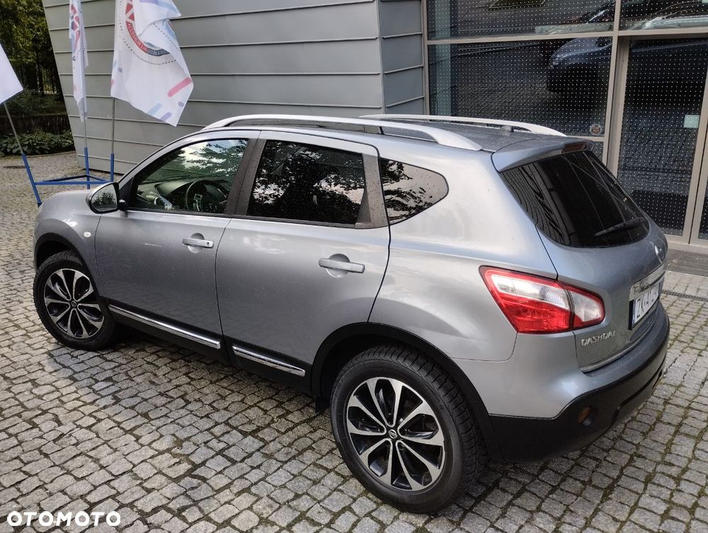 Nissan Qashqai - 11