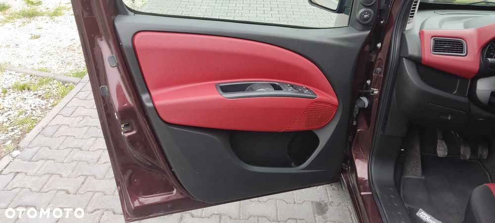 Fiat Doblo 1.6 16V Multijet Lounge - 17