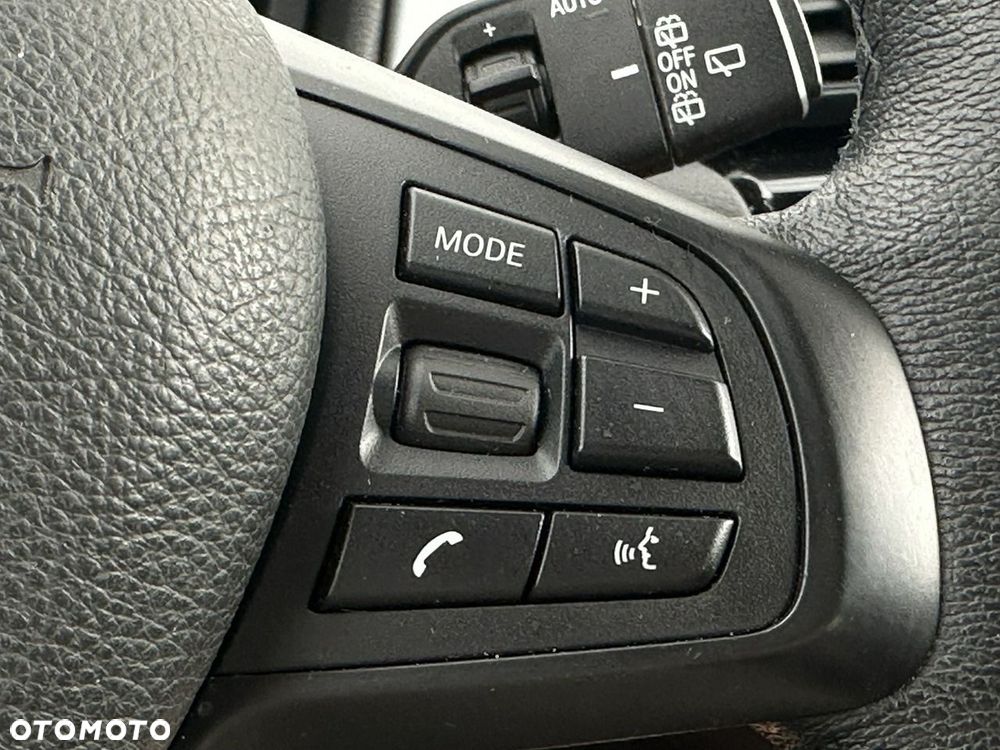 BMW X1 xDrive25e Advantage - 22