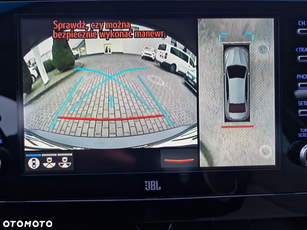 Toyota Camry 2.5 Hybrid Executive CVT - 26