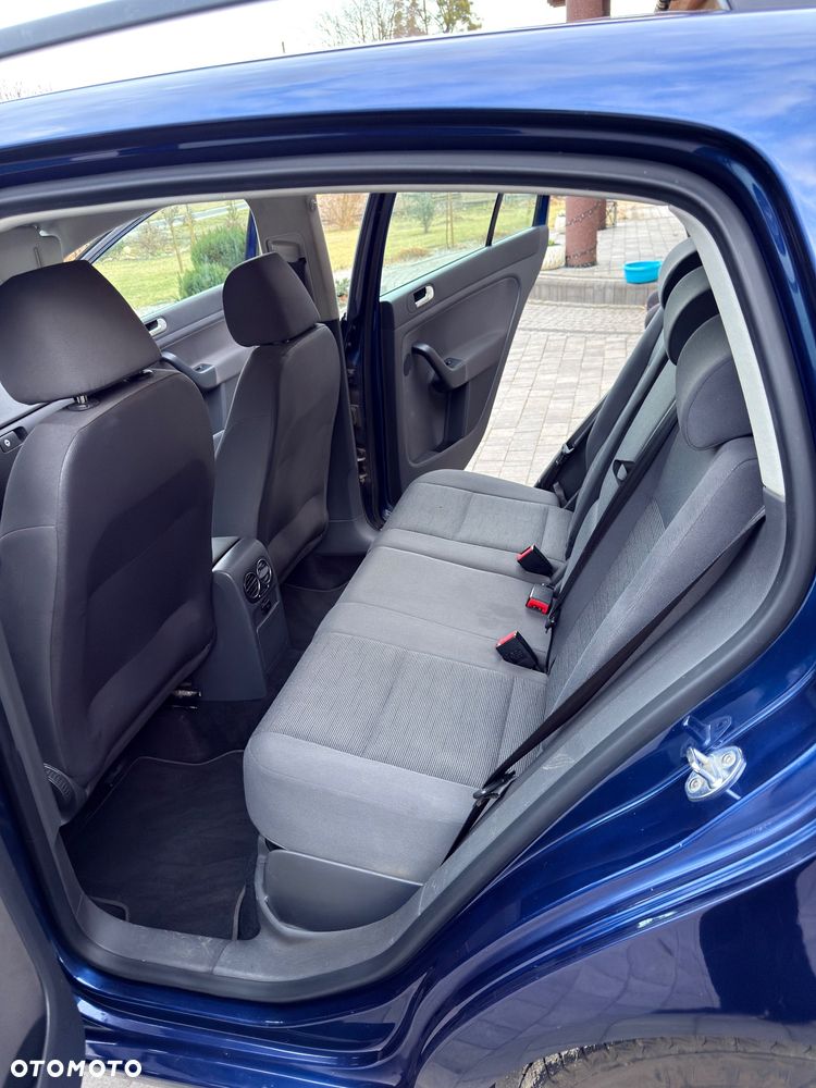 Volkswagen Golf 1.6 Comfortline - 12