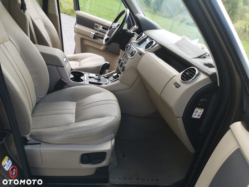 Land Rover Discovery 3.0 TD V6 HSE - 29