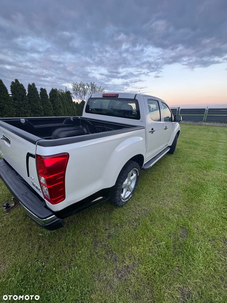 Isuzu D-Max 4x4 Double Cab Custom - 5