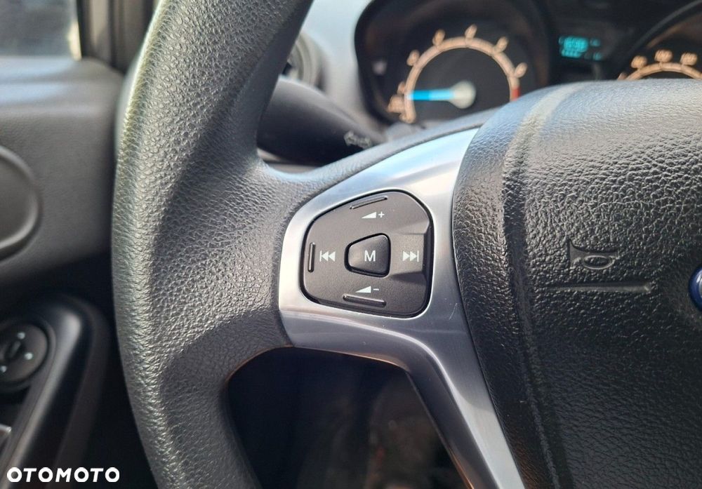 Ford Fiesta - 18