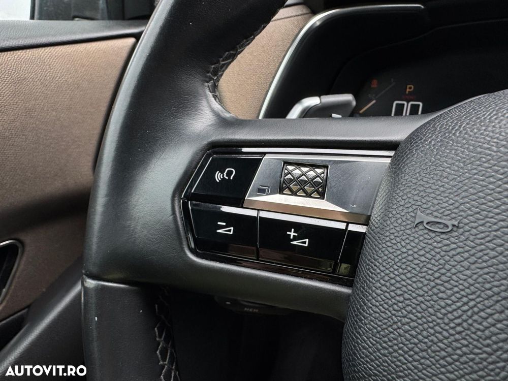 DS Automobiles DS 7 Crossback - 17