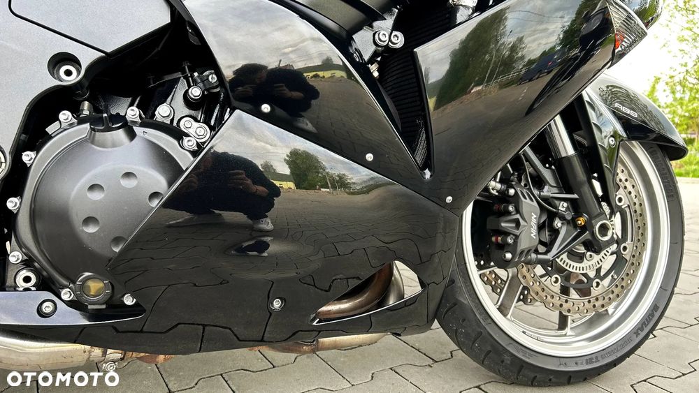Kawasaki ZZR - 19