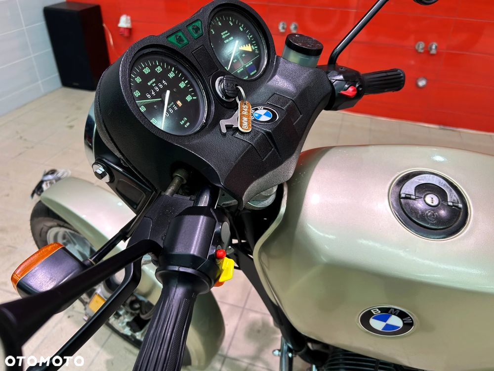 BMW R - 16