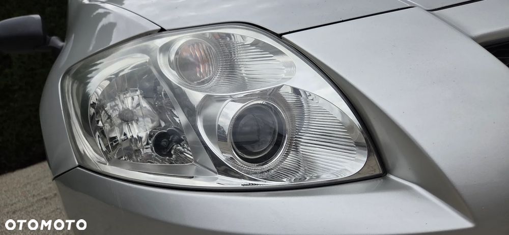 Toyota Auris 1.33 VVT-i Life - 5