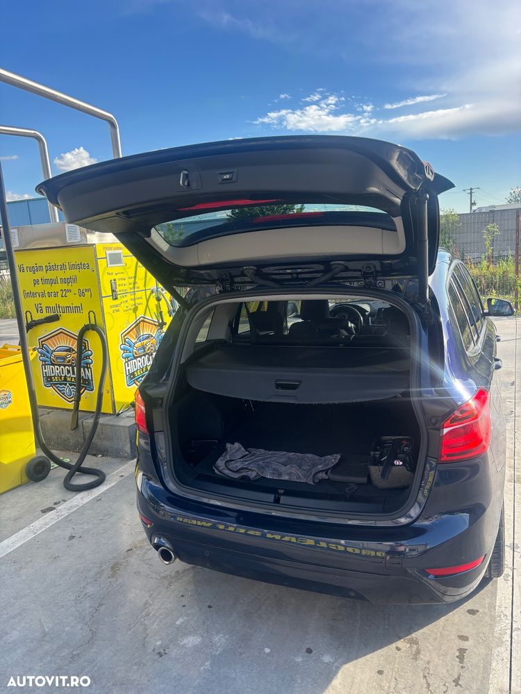 BMW Seria 2 216i Sport Line - 10