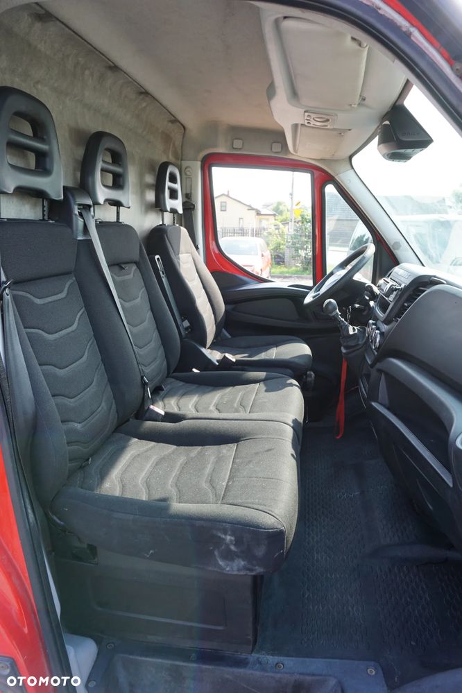 Iveco 350S15 - 12