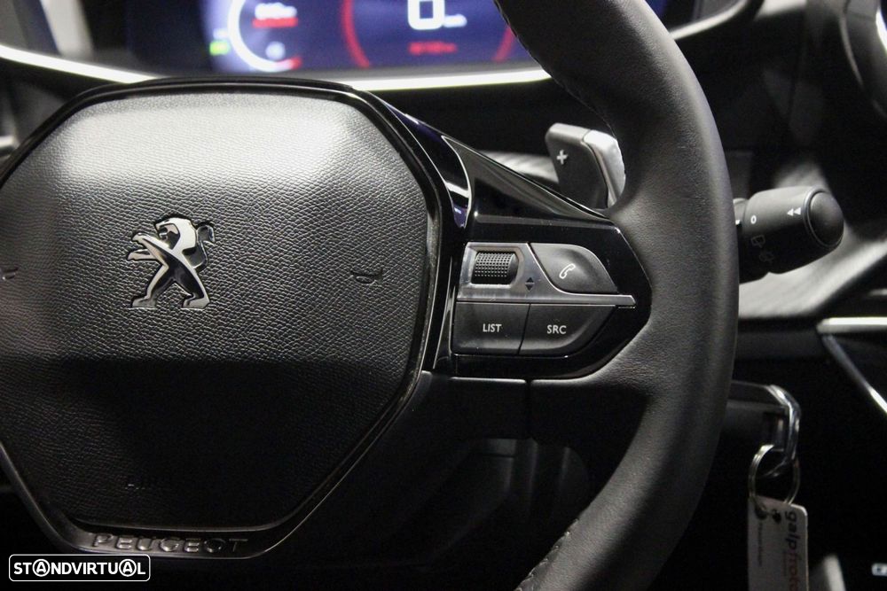 Peugeot 2008 1.5 BlueHDi Allure EAT8 - 16