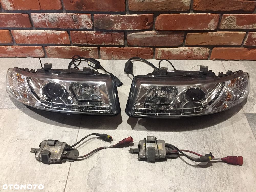 Reflektory xenonowe przód Seat Leon I, Toledo II - 1