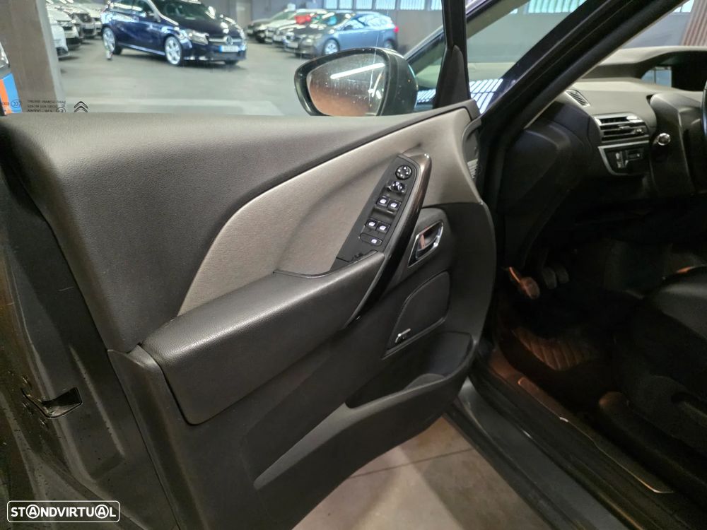 Citroën C4 Grand Picasso BlueHDi 150 Exclusive - 24