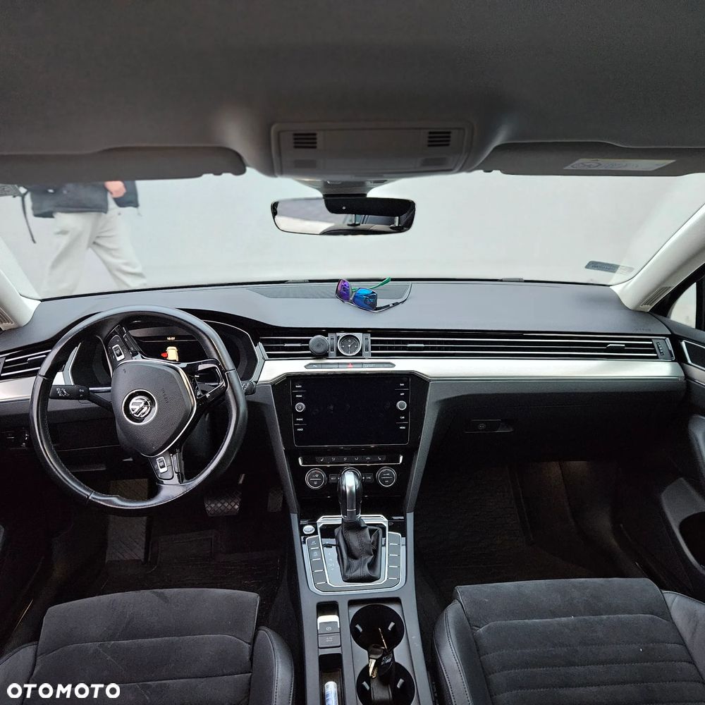 Volkswagen Passat 2.0 TDI BMT Highline DSG - 3