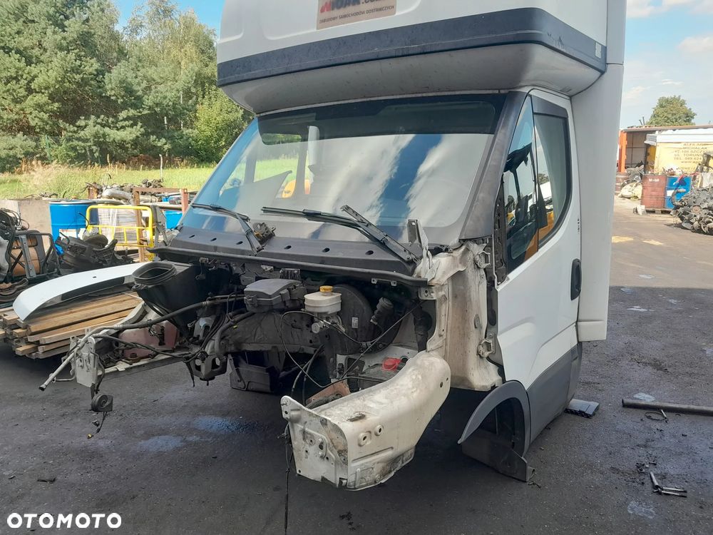 Kabina Iveco Daily 2019r. KOMPLETNA / BEZ PRZODU !!