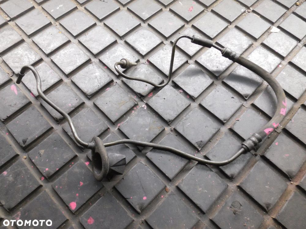 AUDI A4 B6 RURKA PRZEWÓD SPRZĘGŁA WYSPRZĘGLIKA 8E1721465S ORYGINAŁ POSIADAM 2SZT - 2