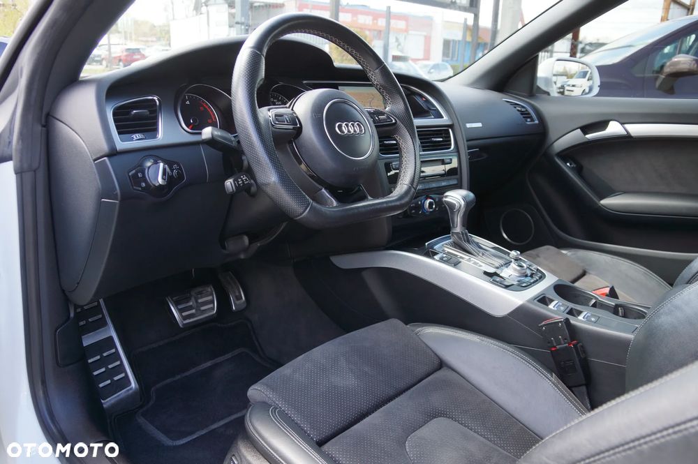 Audi A5 Cabrio 2.0 TDI DPF multitronic - 26