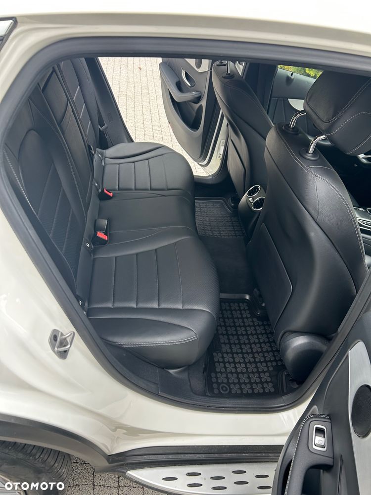 Mercedes-Benz GLC 200 d 4-Matic Business Edition - 13