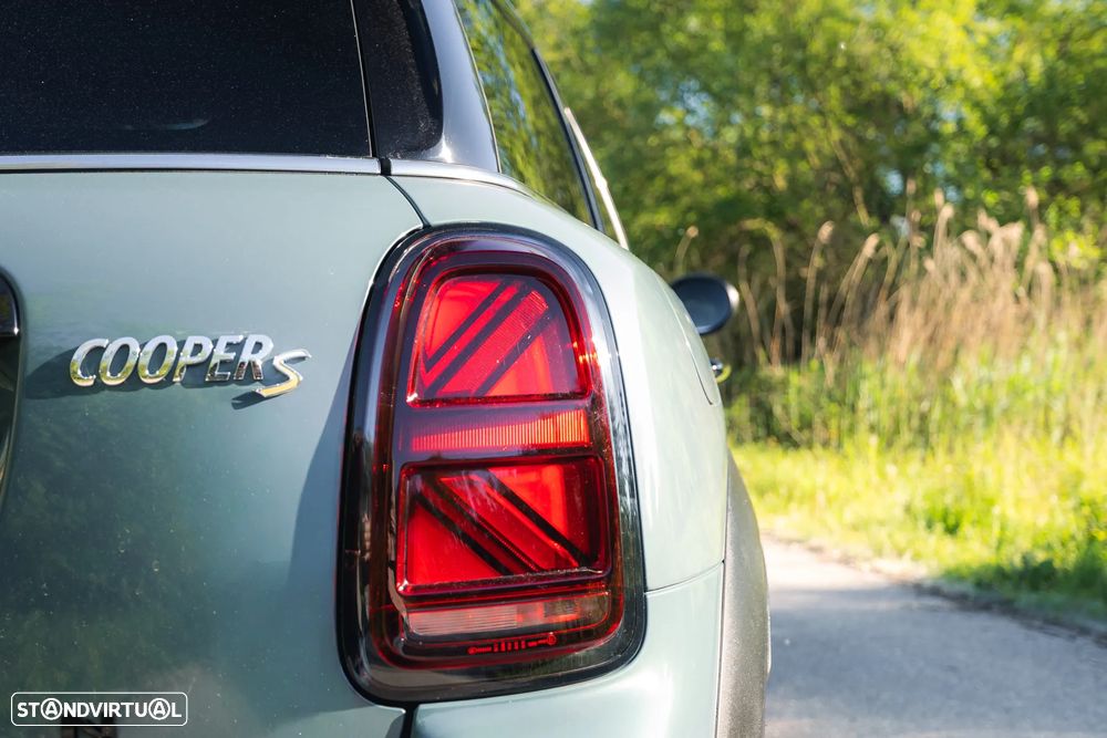 MINI Countryman Cooper SE ALL4 Auto - 22