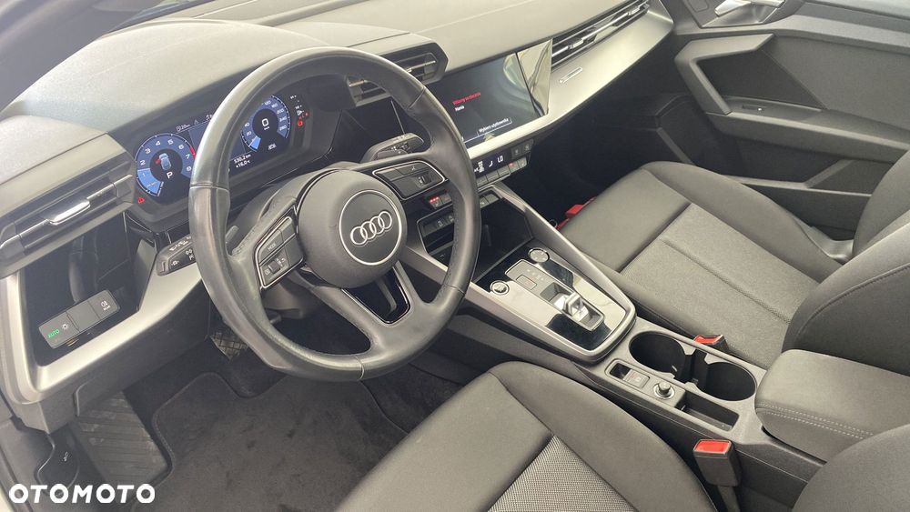 Audi A3 Sportback 35 TFSI mHEV S tronic - 10