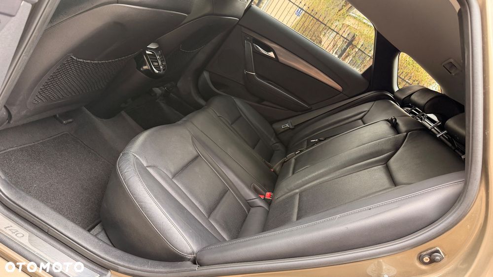 Hyundai i40 i40cw 1.7 CRDi Fifa World Cup Edition - 14