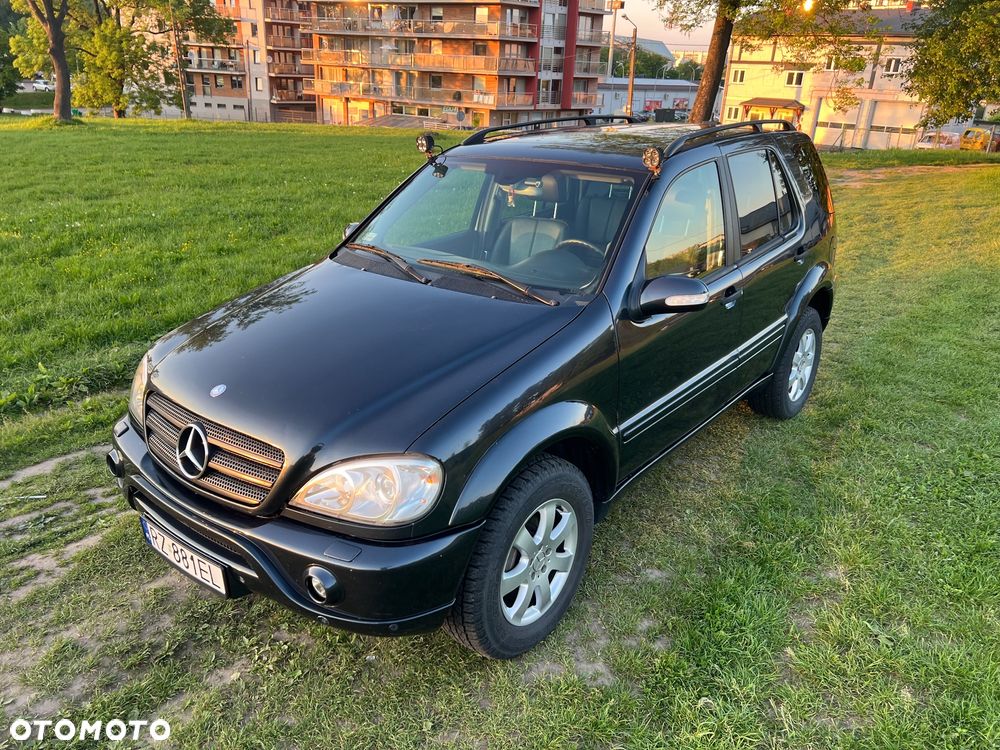 Mercedes-Benz ML - 11