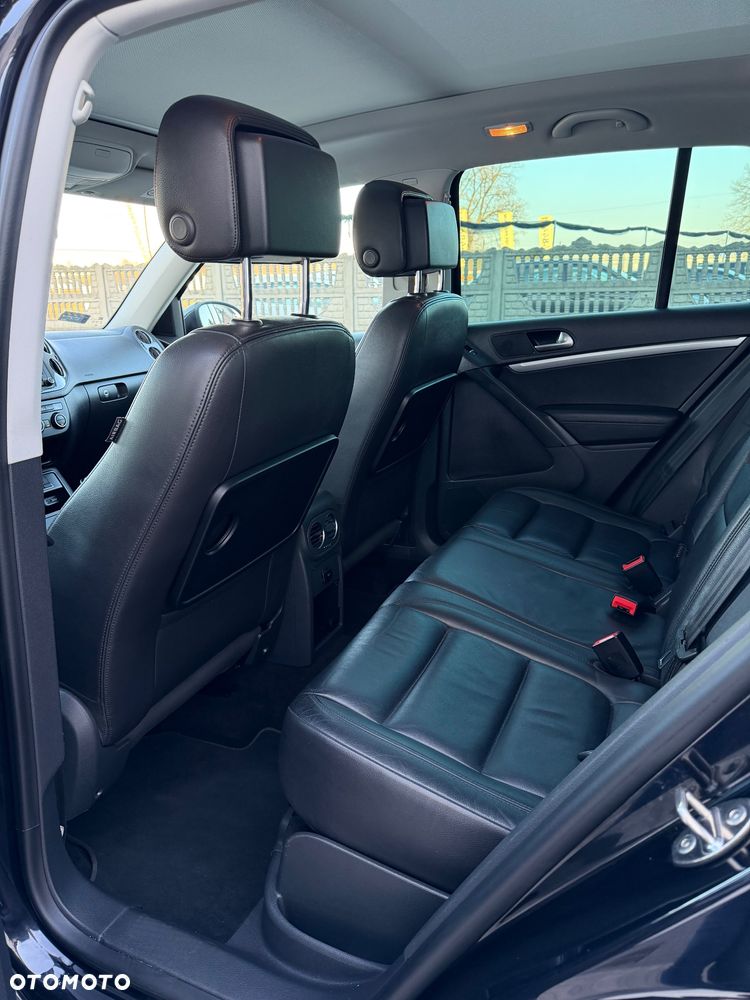 Volkswagen Tiguan - 20