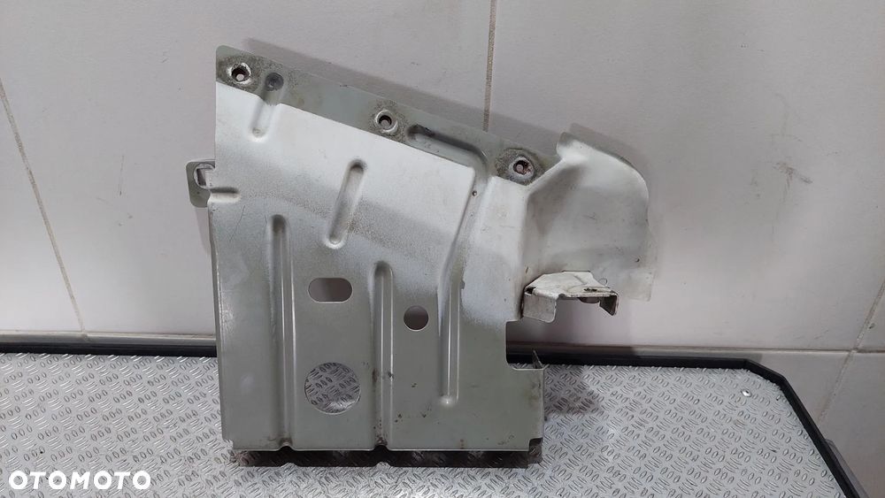 BLACHA MOCOWANIE BŁOTNIKA LEWA NISSAN NV400 R2015 NR 63123BZ50A - 3