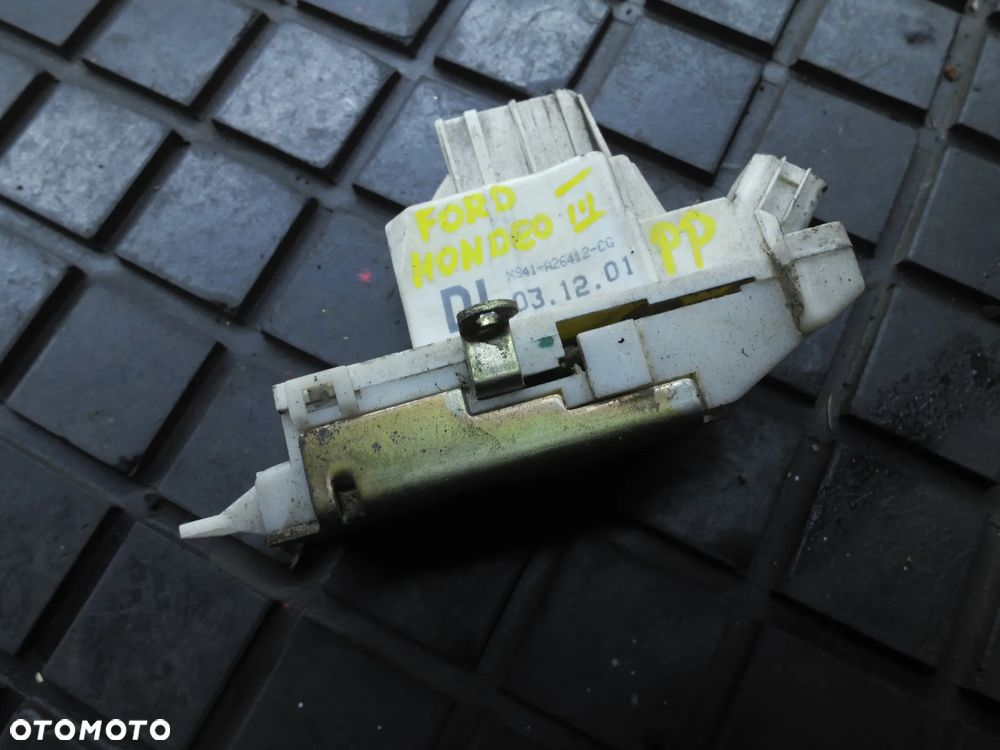 FORD MONDEO MK3 ZAMEK DRZWI PRZÓD PRAWY 00-03 XS41A26412CG - 1