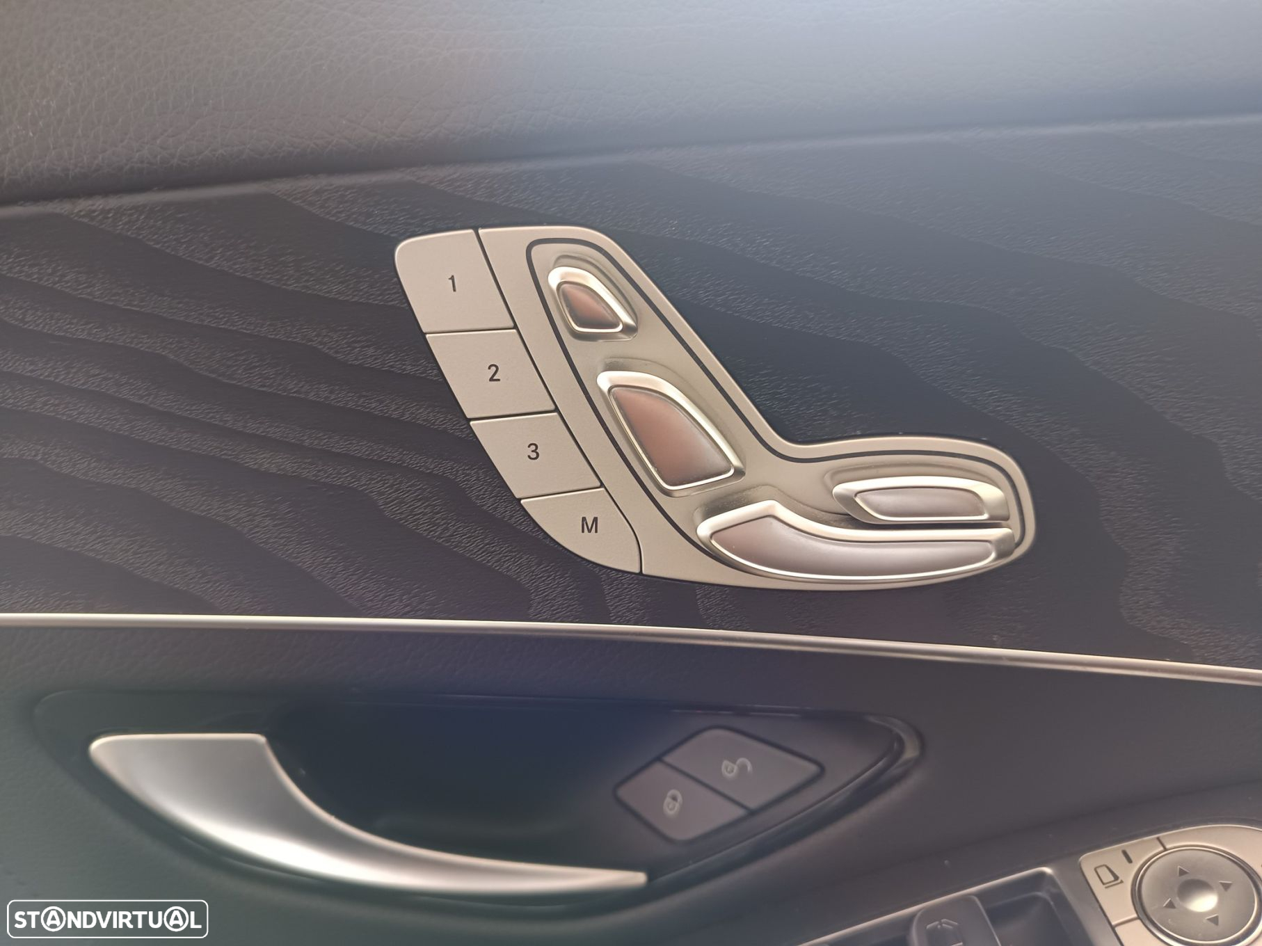 Mercedes-Benz GLC 300 de 4Matic - 29