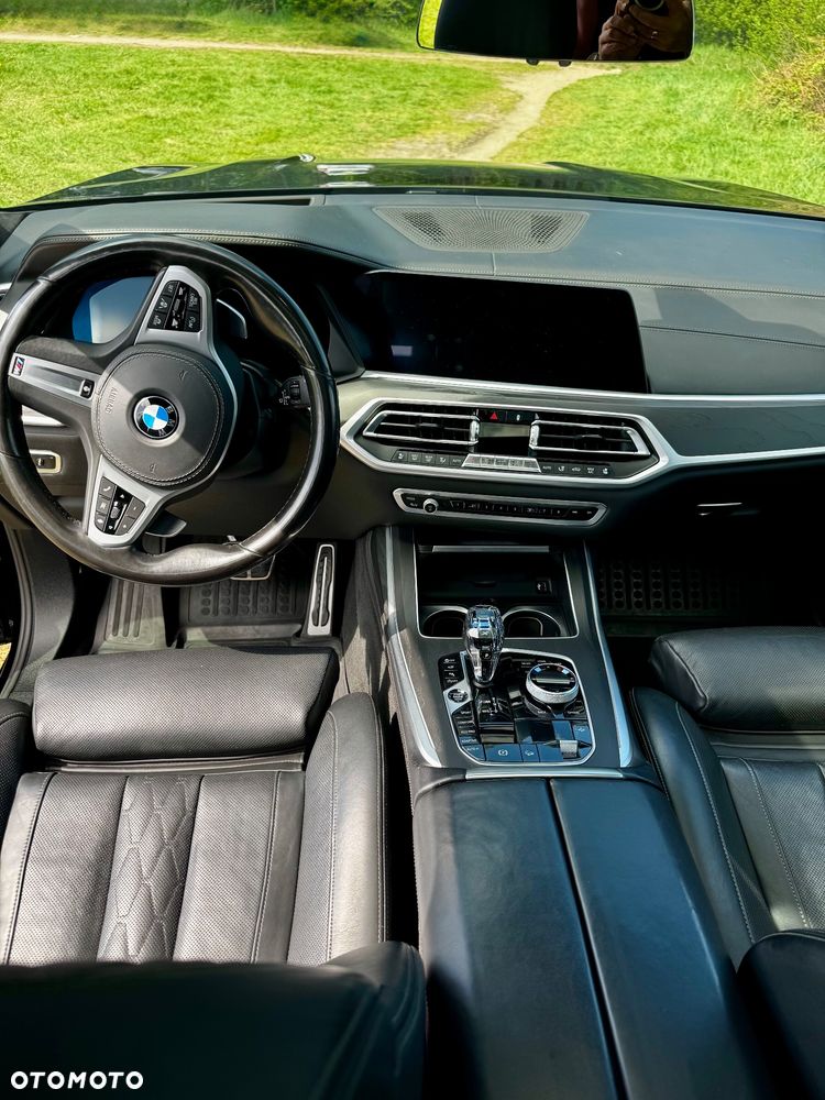 BMW X7 - 6