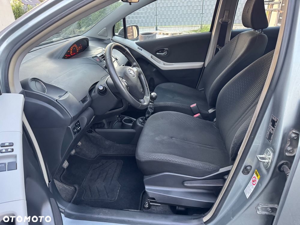 Toyota Yaris 1.33 VVT-i Life - 22