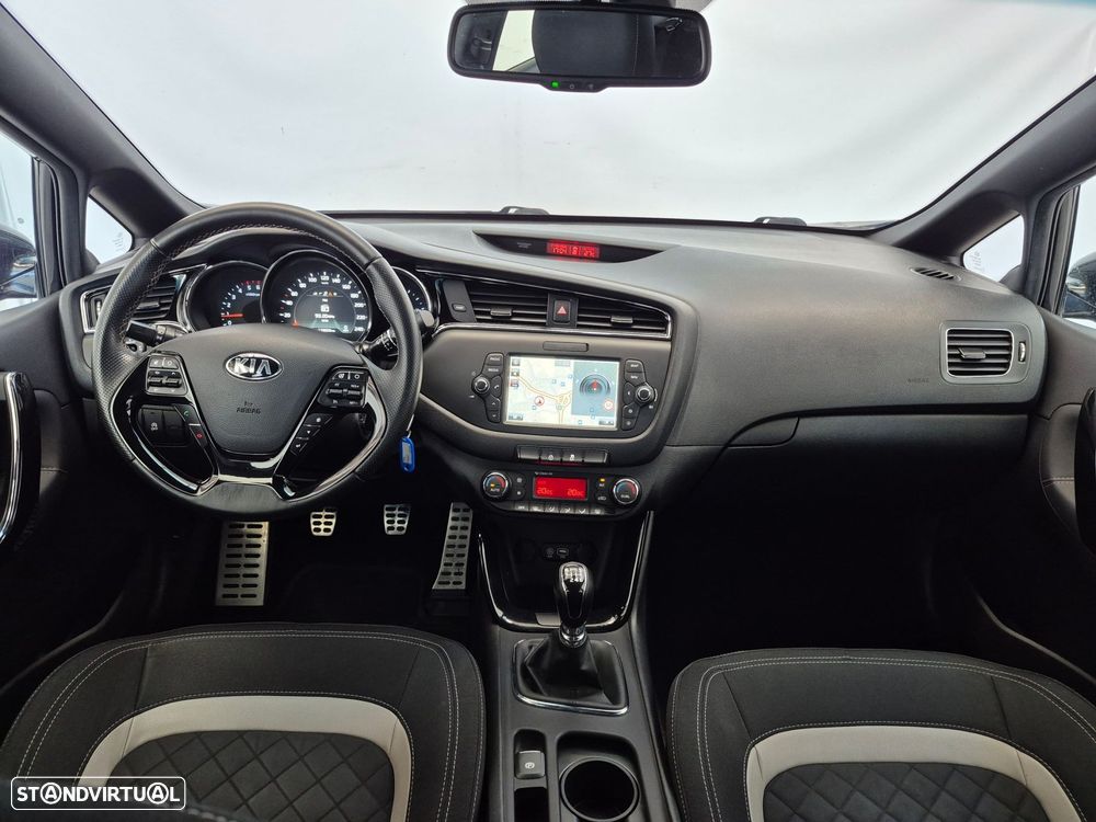 Kia Ceed 1.6 CRDi GT Line - 9
