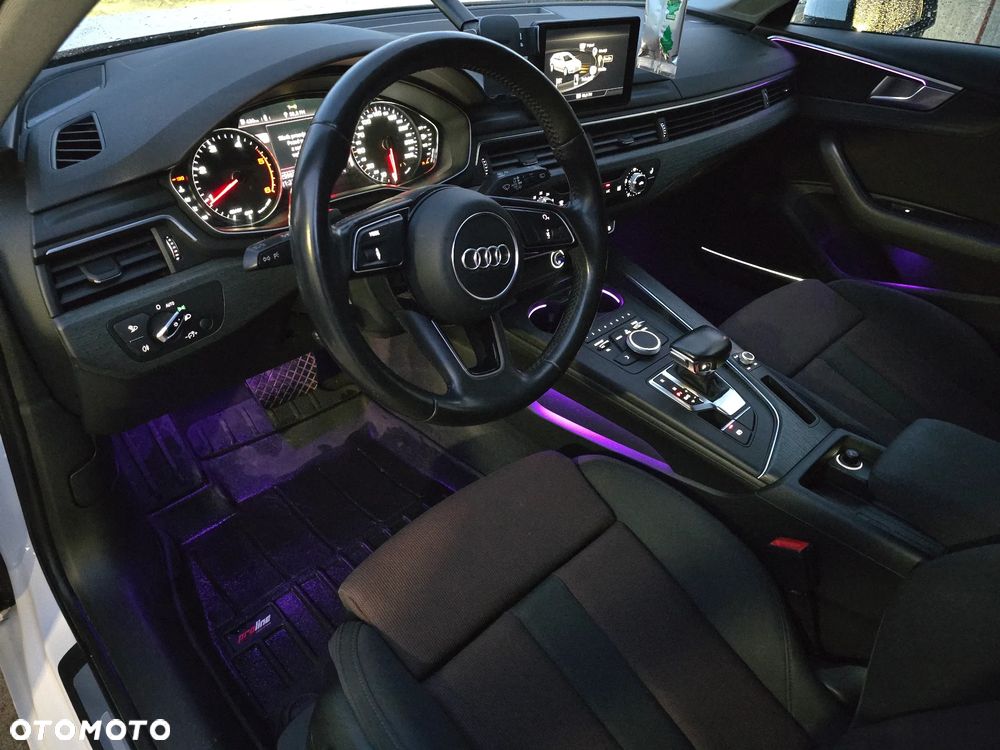 Audi A4 Avant 2.0 TDI S tronic - 8