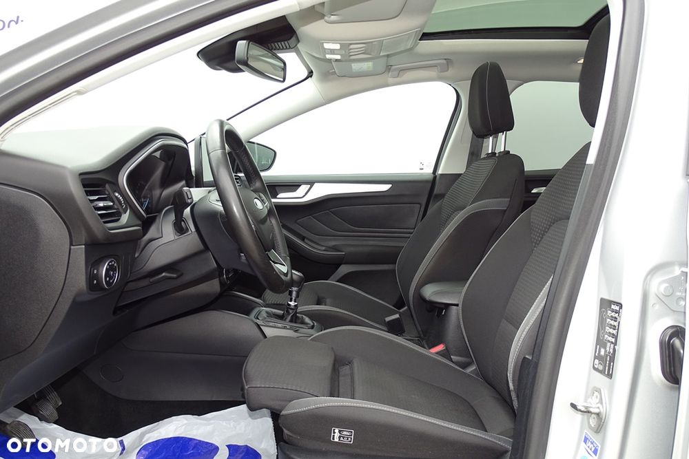 Ford Focus 1.5 EcoBlue STart-Stopp-System TITANIUM - 17