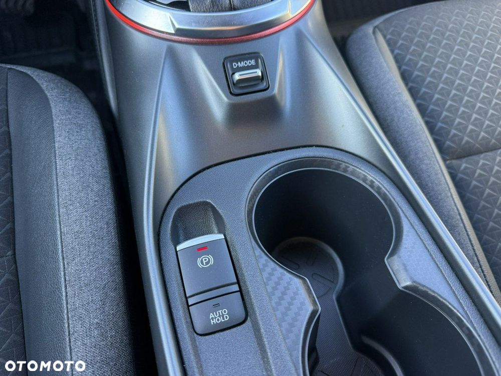 Nissan Juke 1.0 DIG-T DCT N-Connecta - 29