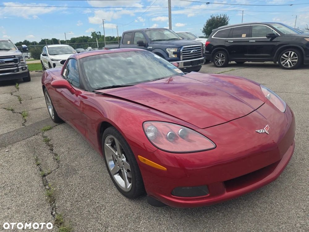 Chevrolet Corvette - 3